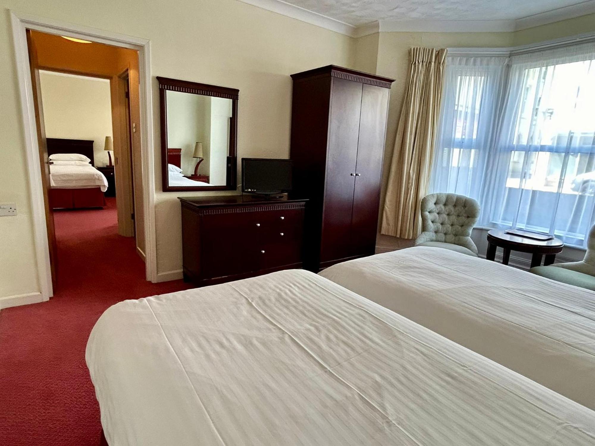 Bay View - Seafront, Sandown - Free Car Ferry For Bookings Of 3 Or More Nights, Subject To Availability Luaran gambar